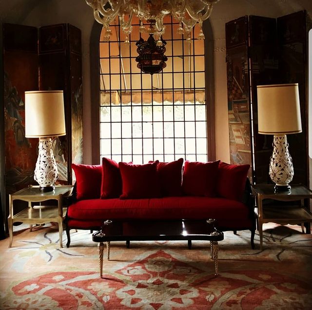 Custom rug for one of our amazing Designers, the very talented Darren Ransdell.